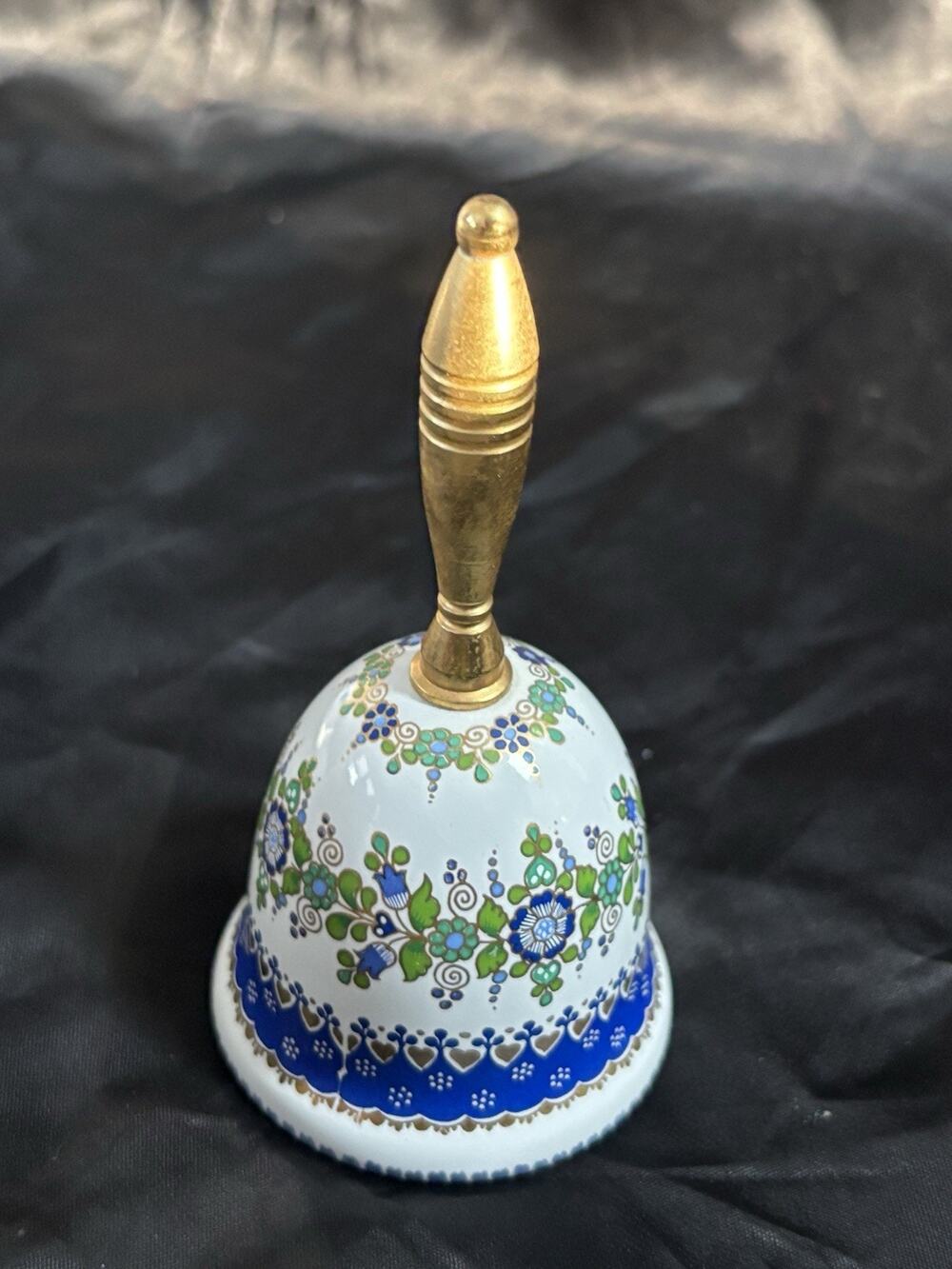 STEINBOCK Email Studio Handmade Enamel Metal Bell & Flowers & Hearts Austria